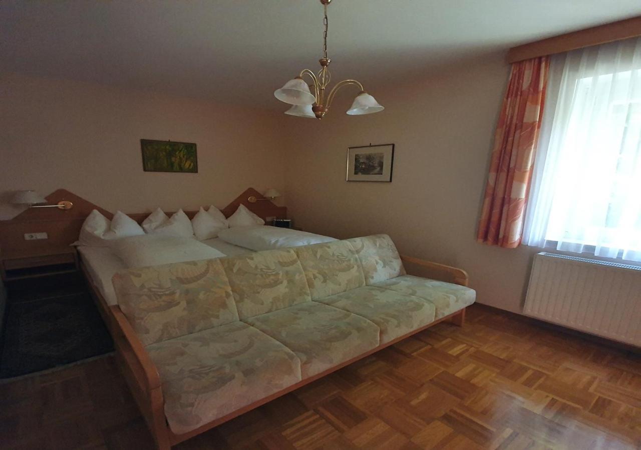 Haus Kraller-Urlaub Mit Seeblick Millstatt am See Zewnętrze zdjęcie