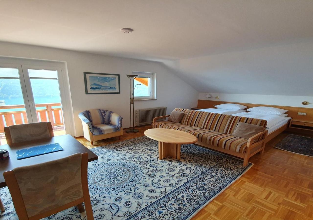 Haus Kraller-Urlaub Mit Seeblick Millstatt am See Zewnętrze zdjęcie