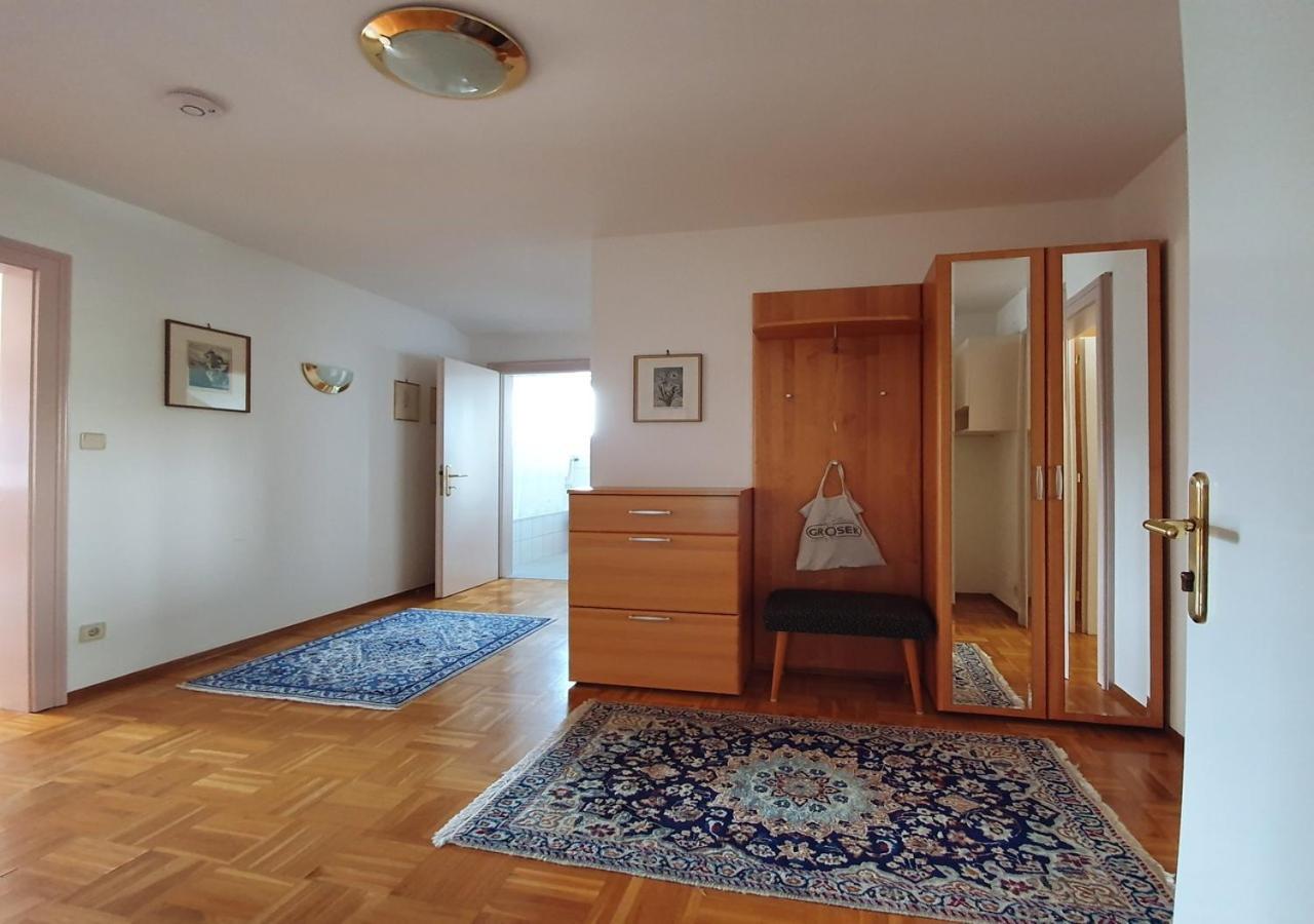 Haus Kraller-Urlaub Mit Seeblick Millstatt am See Zewnętrze zdjęcie
