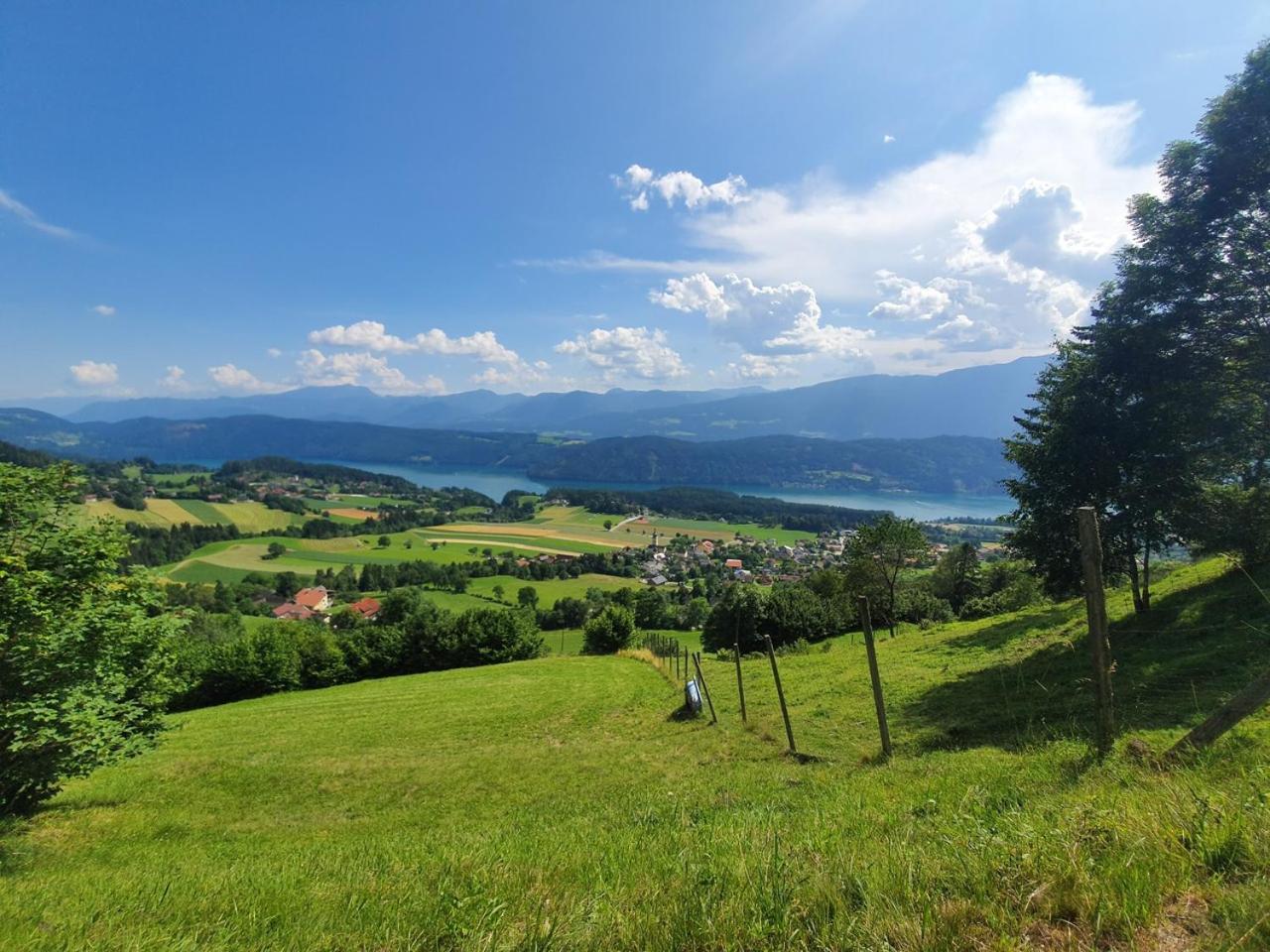 Haus Kraller-Urlaub Mit Seeblick Millstatt am See Zewnętrze zdjęcie