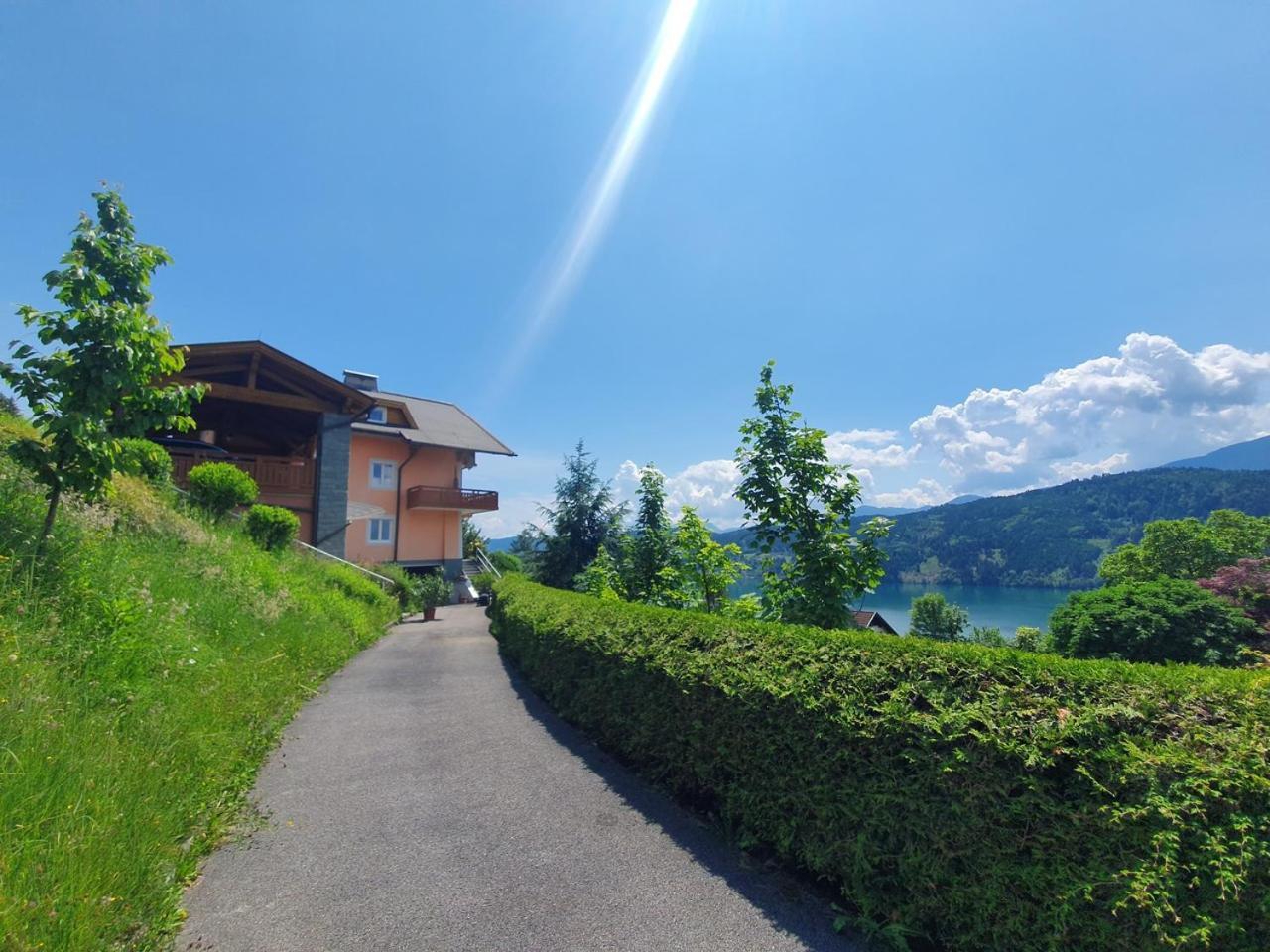 Haus Kraller-Urlaub Mit Seeblick Millstatt am See Zewnętrze zdjęcie
